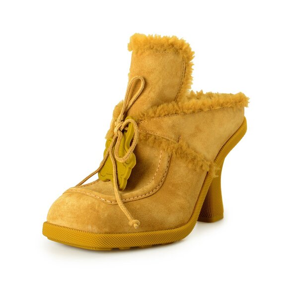Burberry Women's "Highland Mule" Fur & Leather Mules Booties Shoes US 6 EUR 36